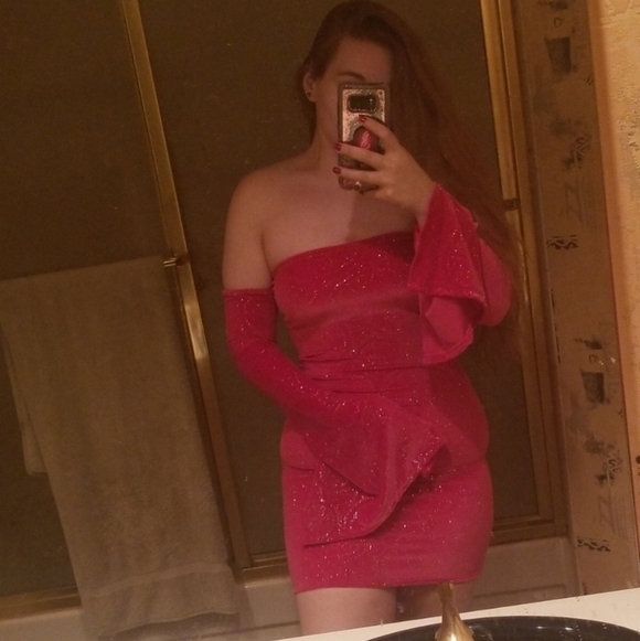 Twiley Collection NWOT Off The Shoulder Bardot Bell Sleeve Sequin Party Dress - Picture 5 of 15